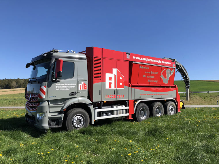 Saugtechnologie auf LKW bei Andreas Bauer GmbH, Mitterkirchen
